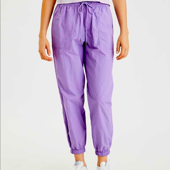 American Eagle Outfitters Pants - NWOT American Eagle Nylon Windbreaker Joggers